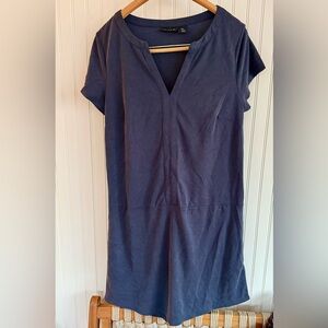 Tahari Blue Short Sleeve Dress Size Small in Modal Fabric